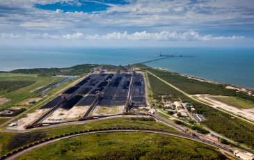 Image of a coal port 